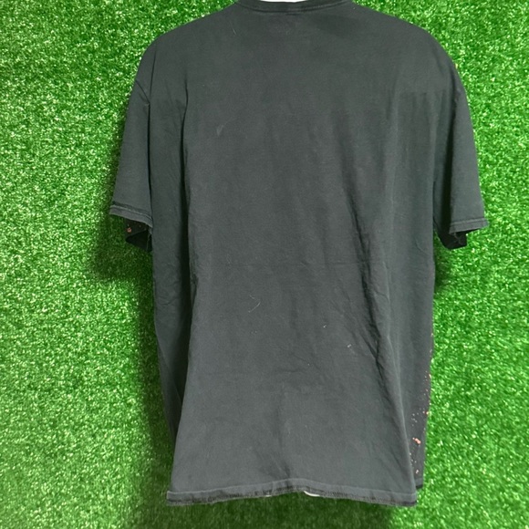 Universal Black and Red Short Sleeve Tee - Picture 3 of 3